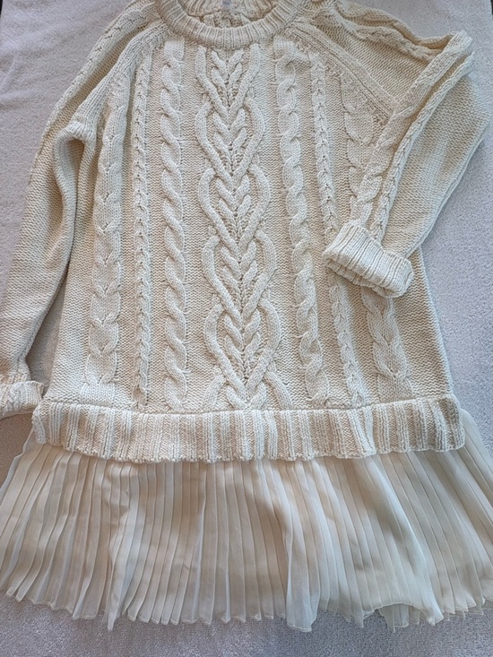 Ivory Cable-Knit Sweater Mini Dress with Pleated Hem - Picture 5 of 12